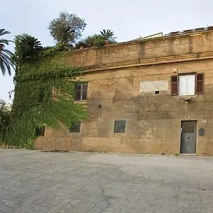 Couette-café Cleopatra, Palerme