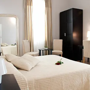 Couette-café Operà, Palerme